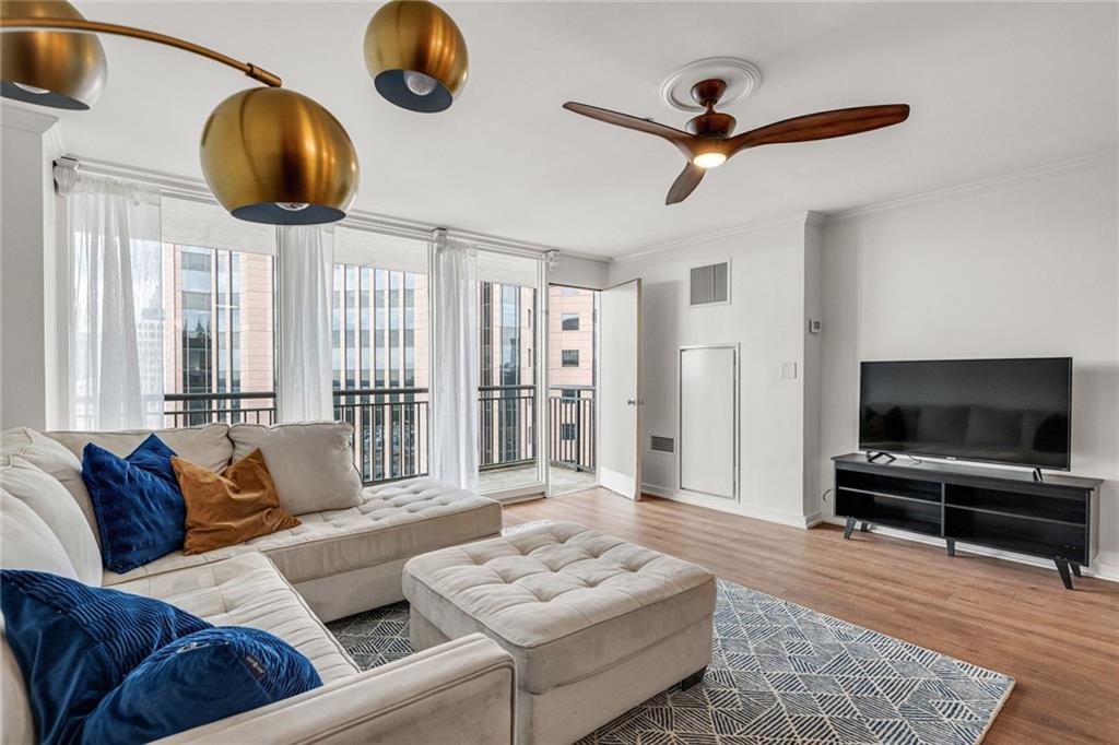 620 Peachtree Street NE Unit 2011