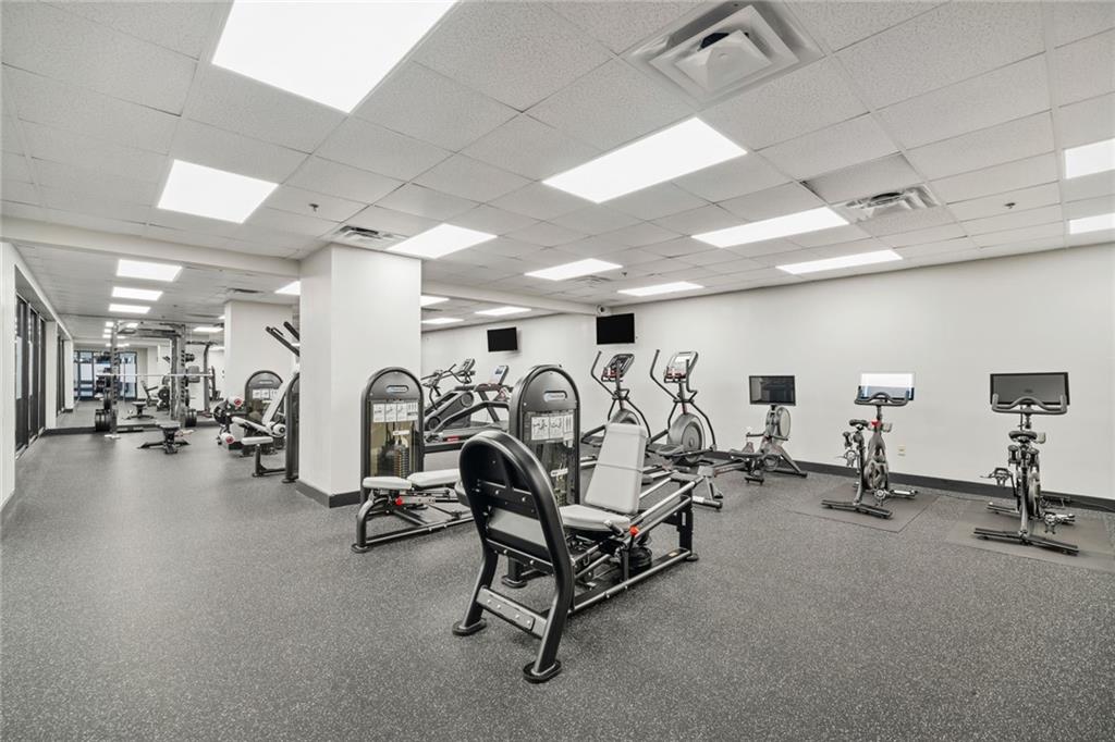 620 Peachtree Street NE Unit 2011
