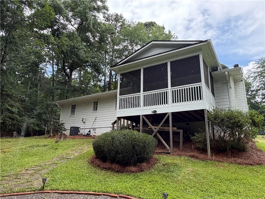 1940 Lakewood Road