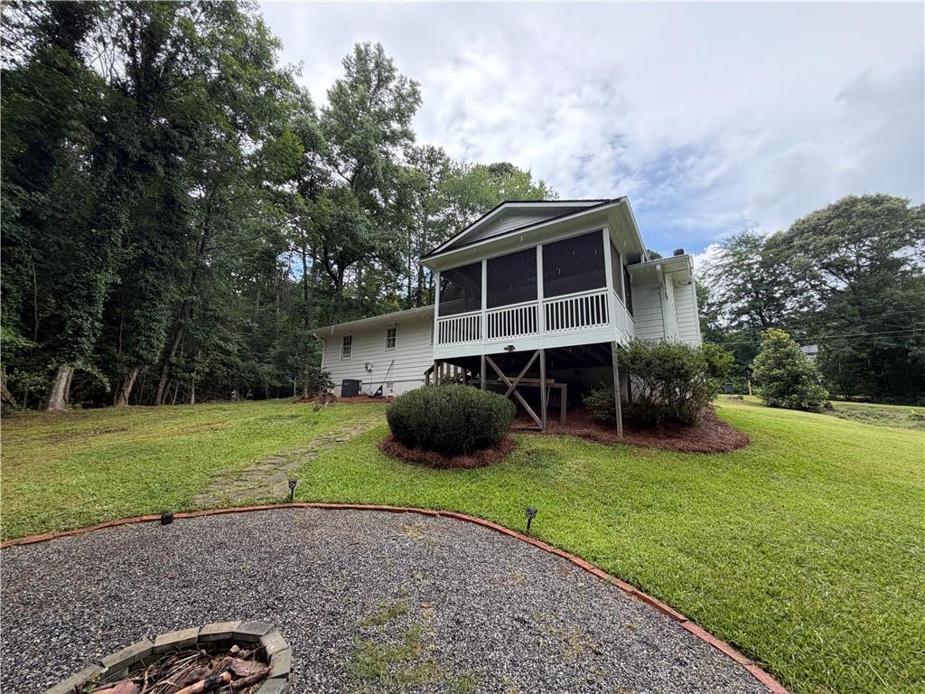 1940 Lakewood Road