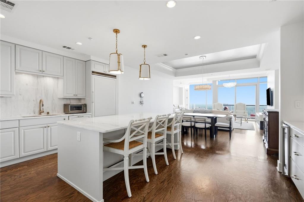 3630 Peachtree Road NE Unit 2302