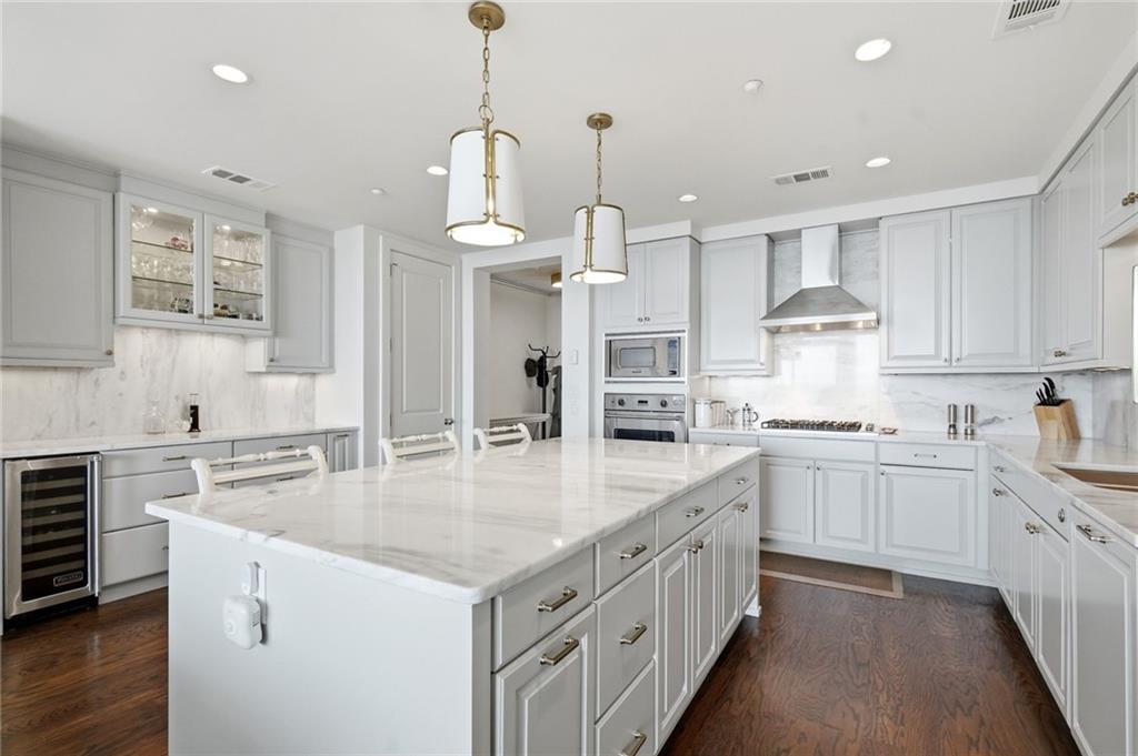 3630 Peachtree Road NE Unit 2302
