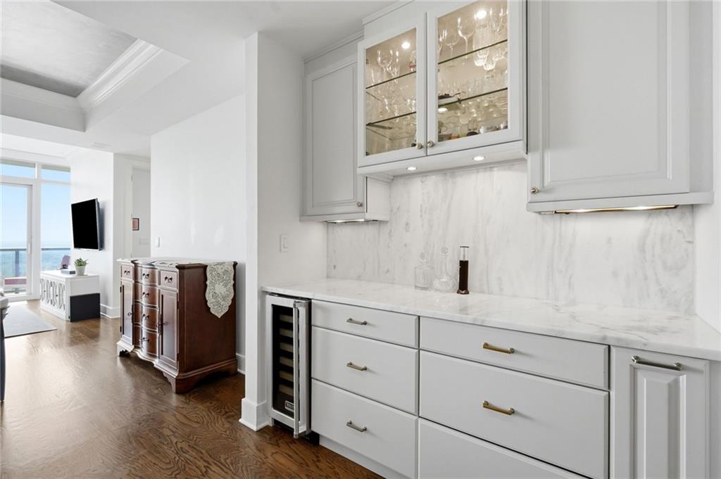 3630 Peachtree Road NE Unit 2302