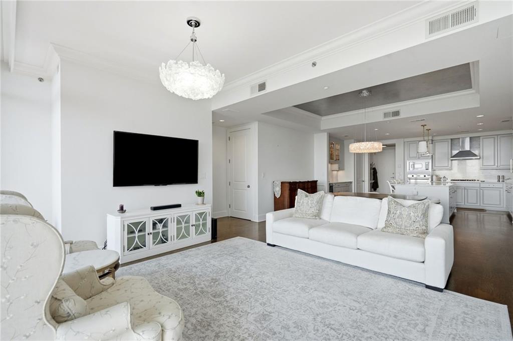 3630 Peachtree Road NE Unit 2302