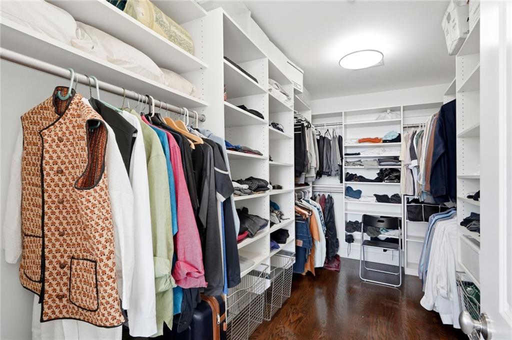 3630 Peachtree Road NE Unit 2302