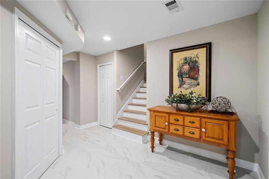 915 Sentry Ridge Crossing