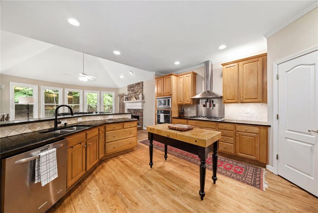 915 Sentry Ridge Crossing