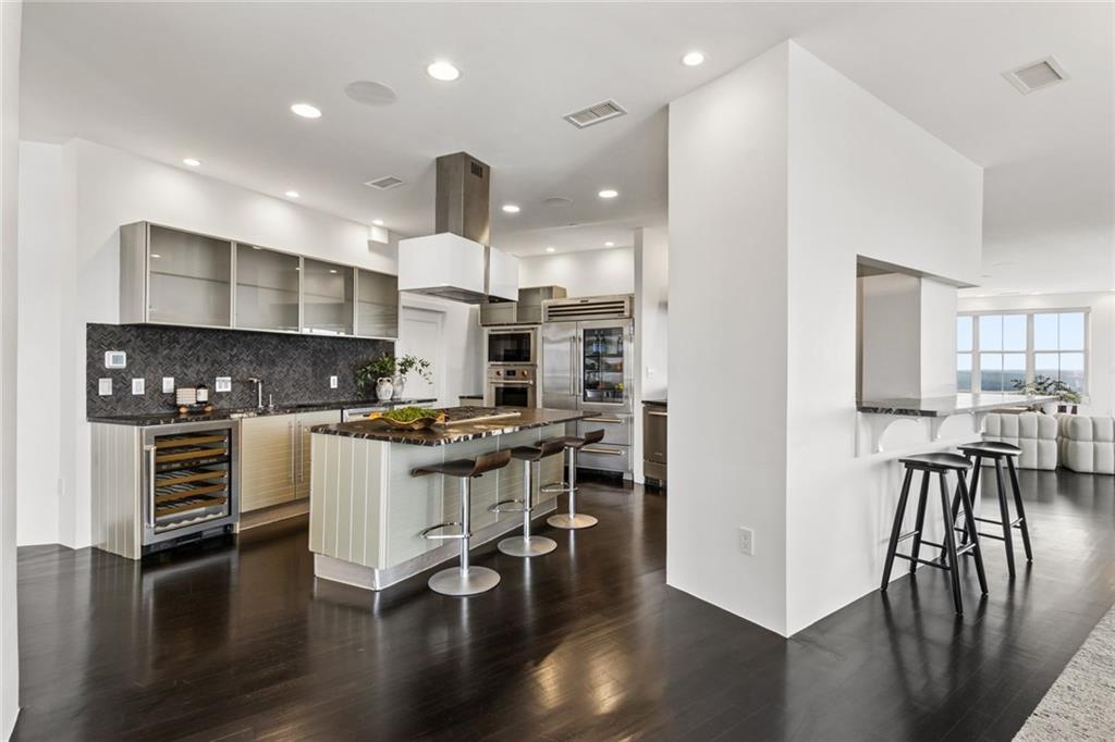 2881 Peachtree Road NE Unit 2304