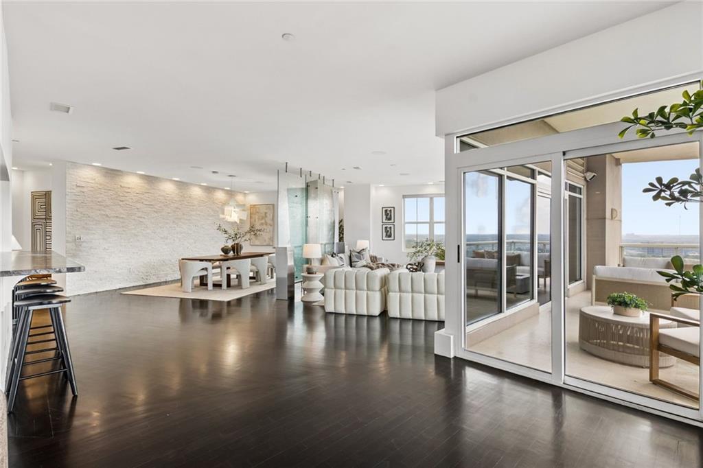 2881 Peachtree Road NE Unit 2304