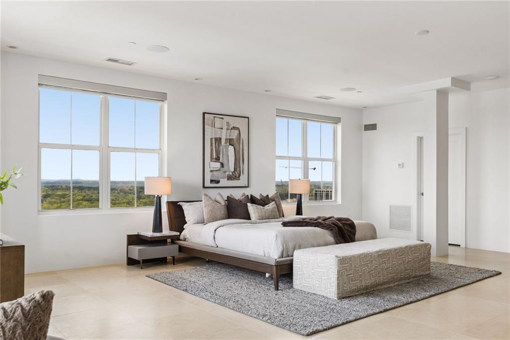 2881 Peachtree Road NE Unit 2304
