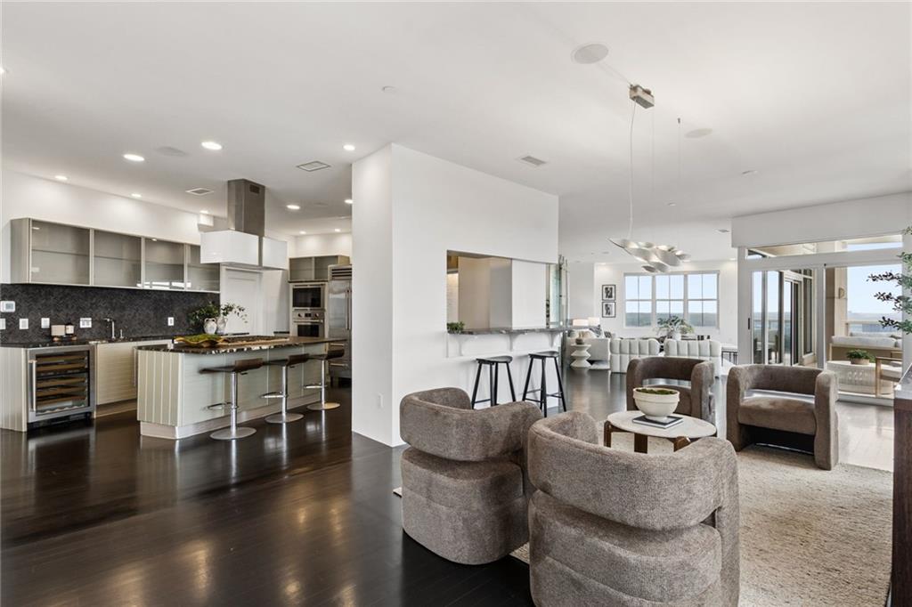 2881 Peachtree Road NE Unit 2304