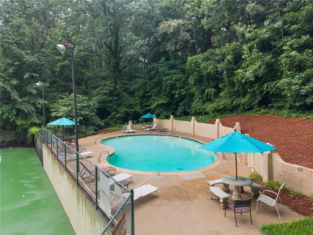 5120 Post Oak Tritt Road NE