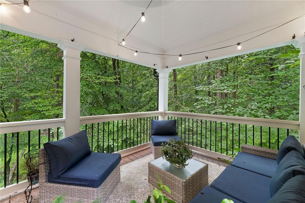 5120 Post Oak Tritt Road NE