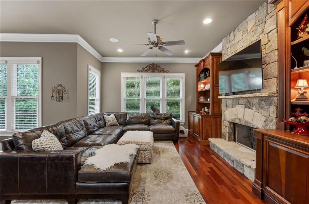 2327 Crimson King Drive