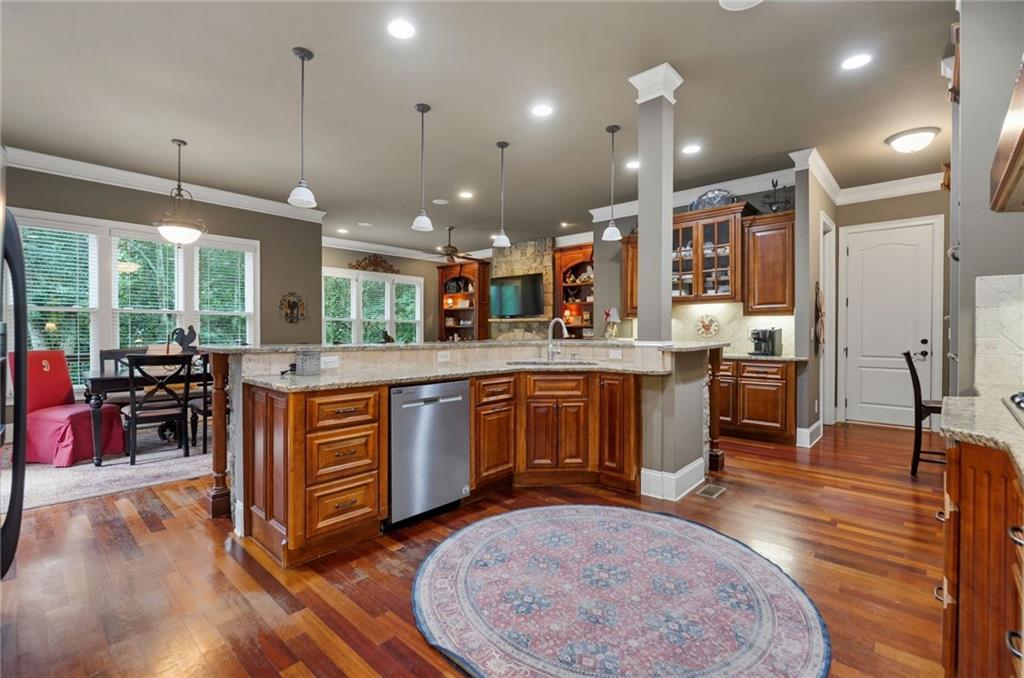2327 Crimson King Drive
