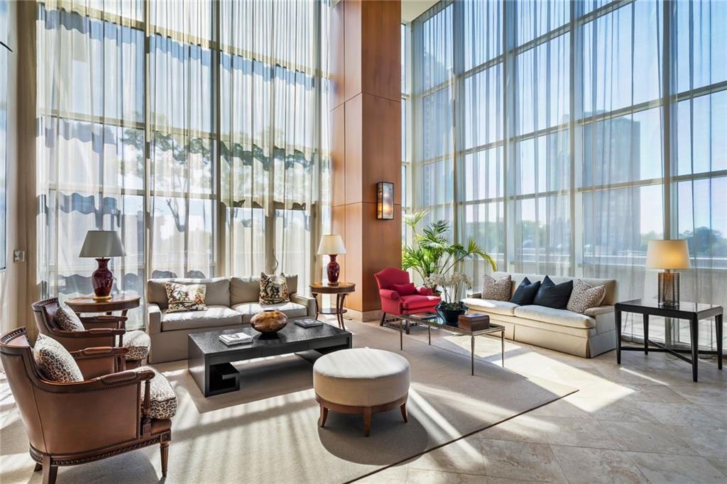 2881 Peachtree Road NE Unit 802
