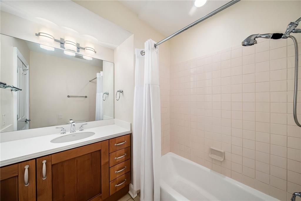 2881 Peachtree Road NE Unit 802
