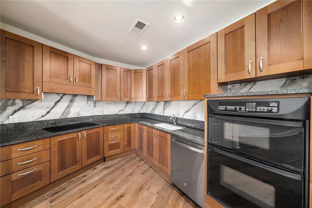2881 Peachtree Road NE Unit 802