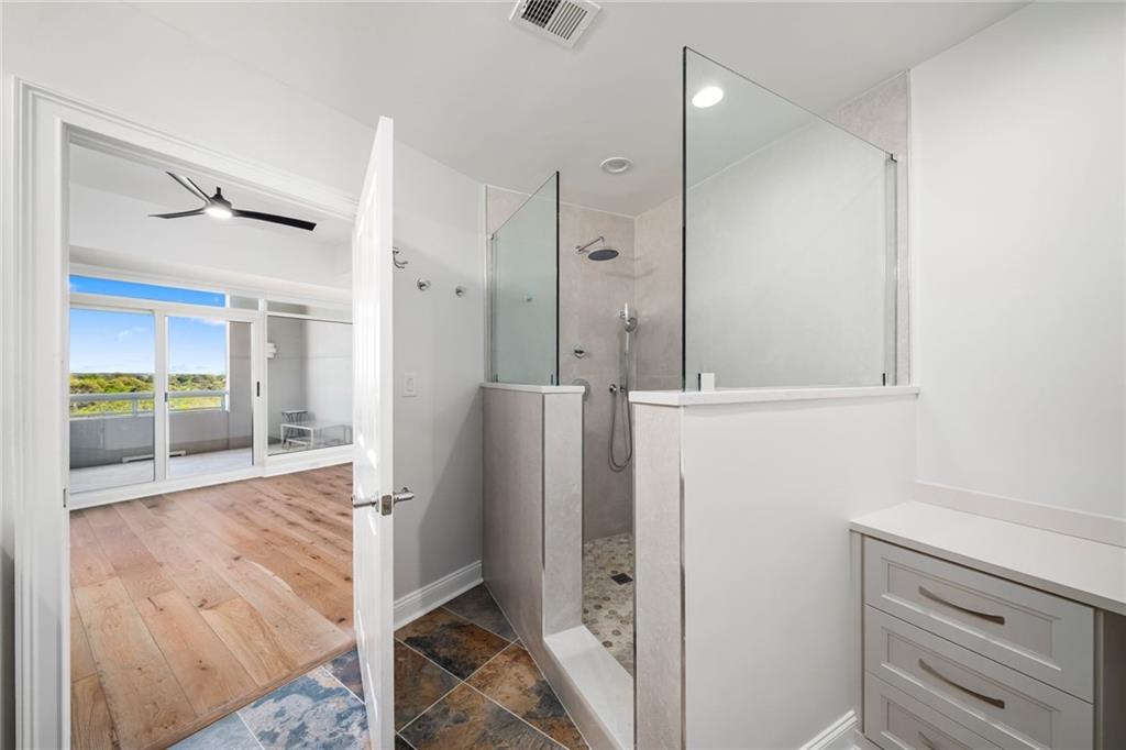 2881 Peachtree Road NE Unit 802