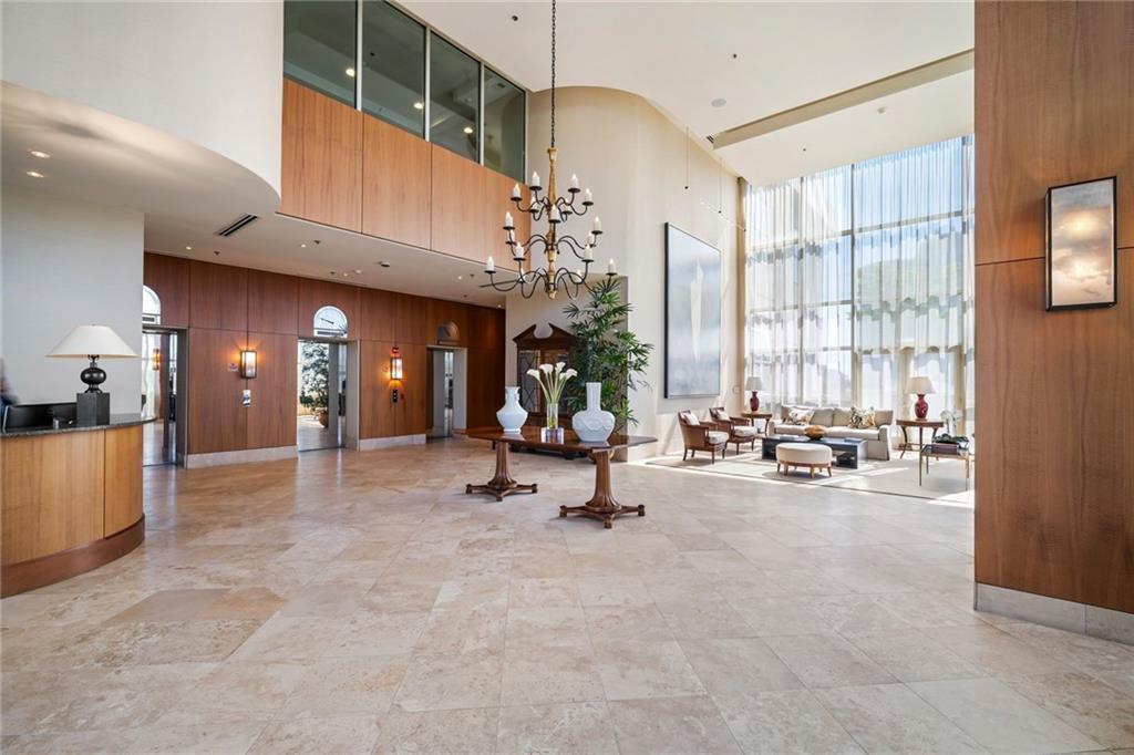 2881 Peachtree Road NE Unit 802