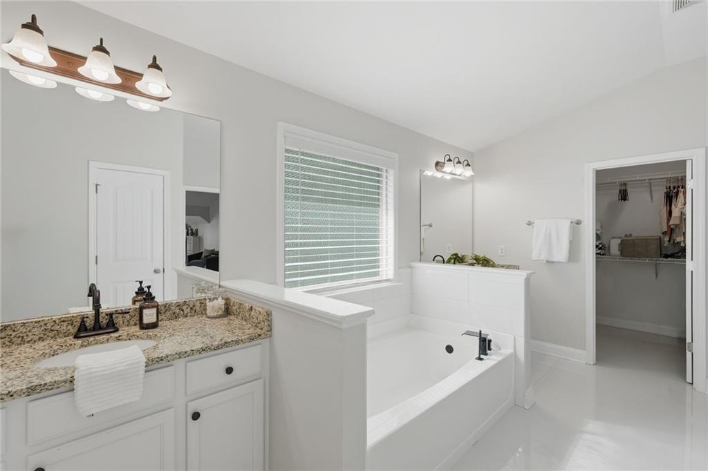 6490 Oak Highlands Court