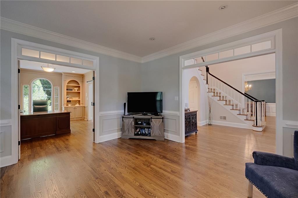 480 Abbeywood Drive
