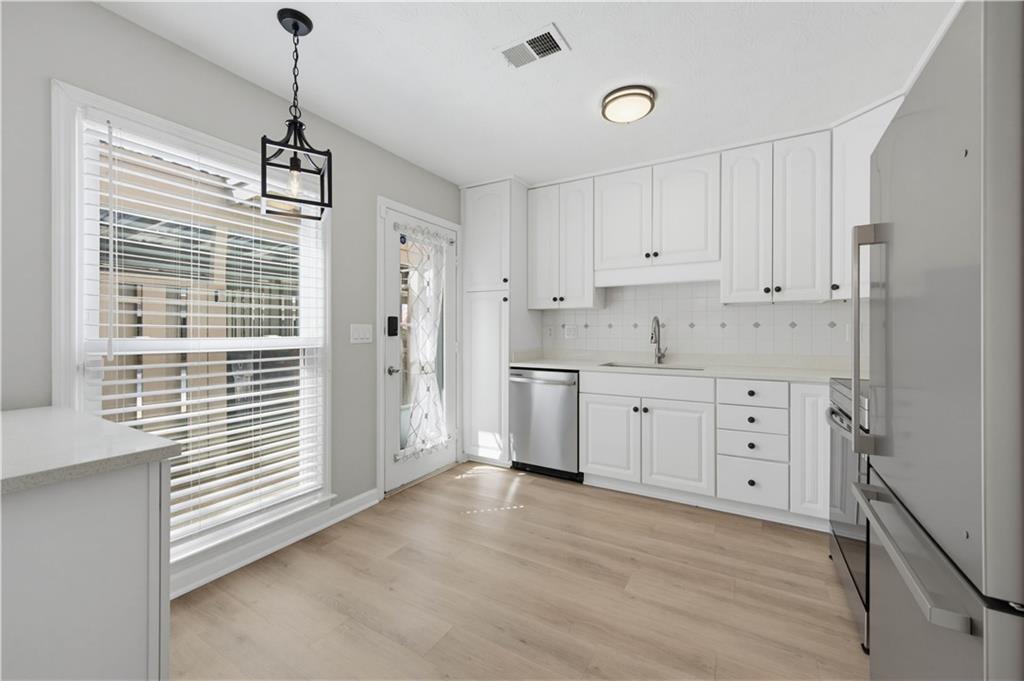 4171 Elder Lane