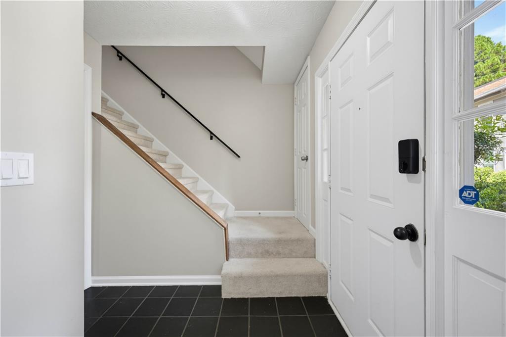 4171 Elder Lane
