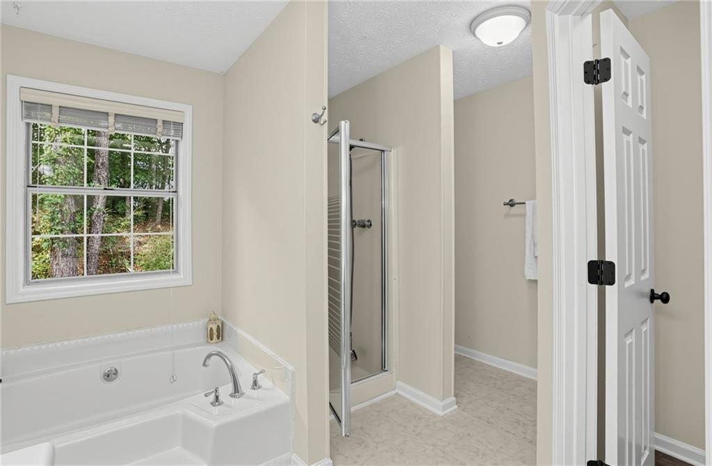 2734 Ashbury Point Lane