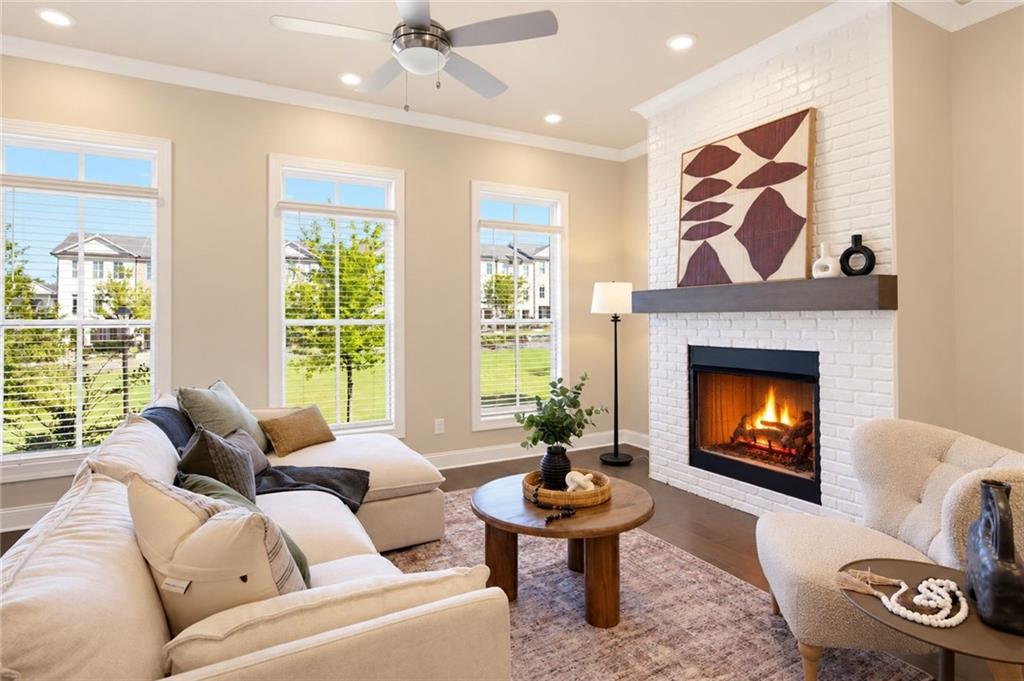 4698 Watervale Way