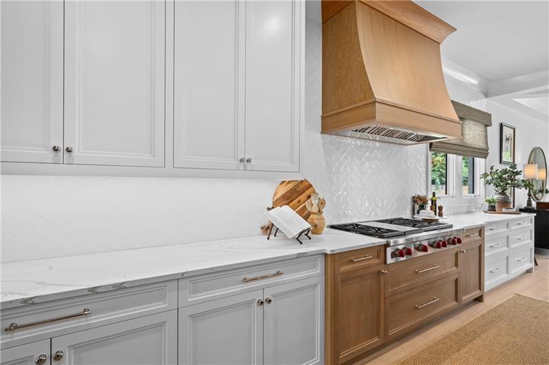 10155 Cedar Ridge Drive