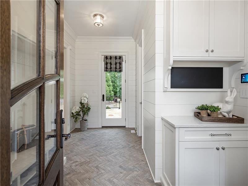 10155 Cedar Ridge Drive