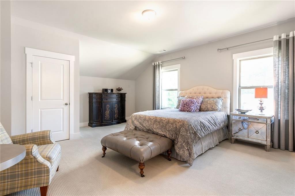 34 Deepwater Court