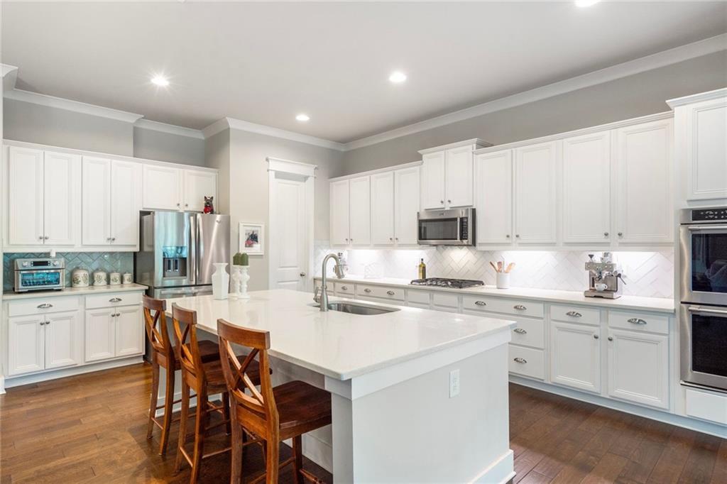 34 Deepwater Court