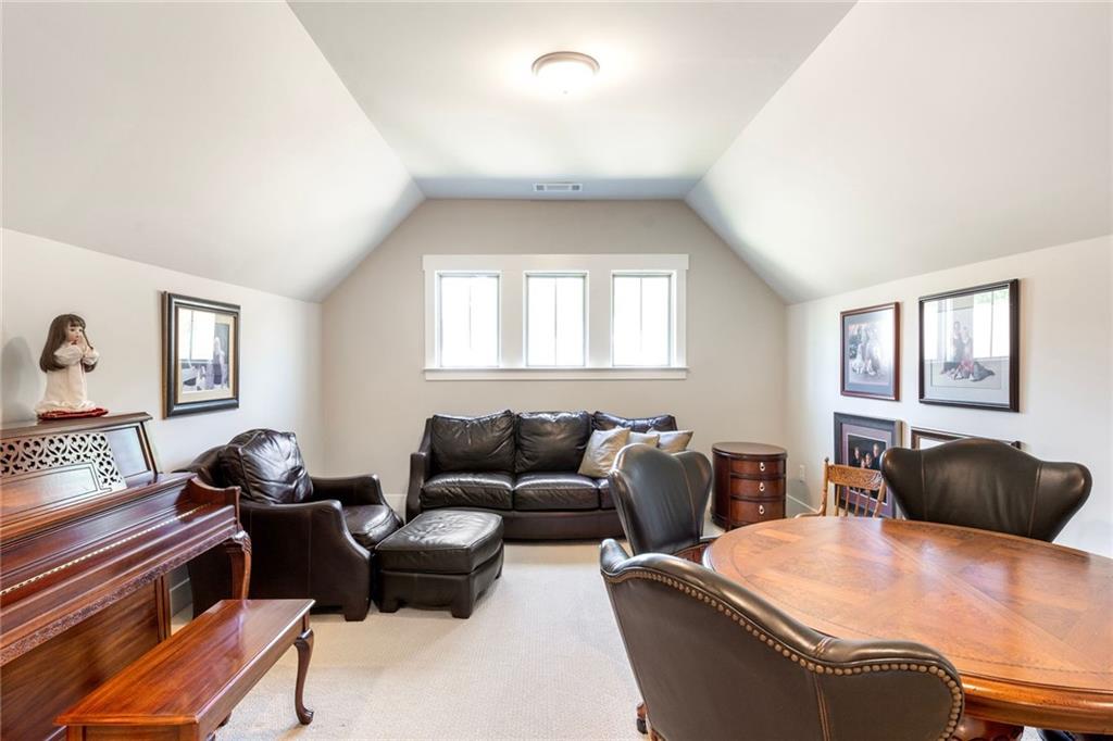 34 Deepwater Court