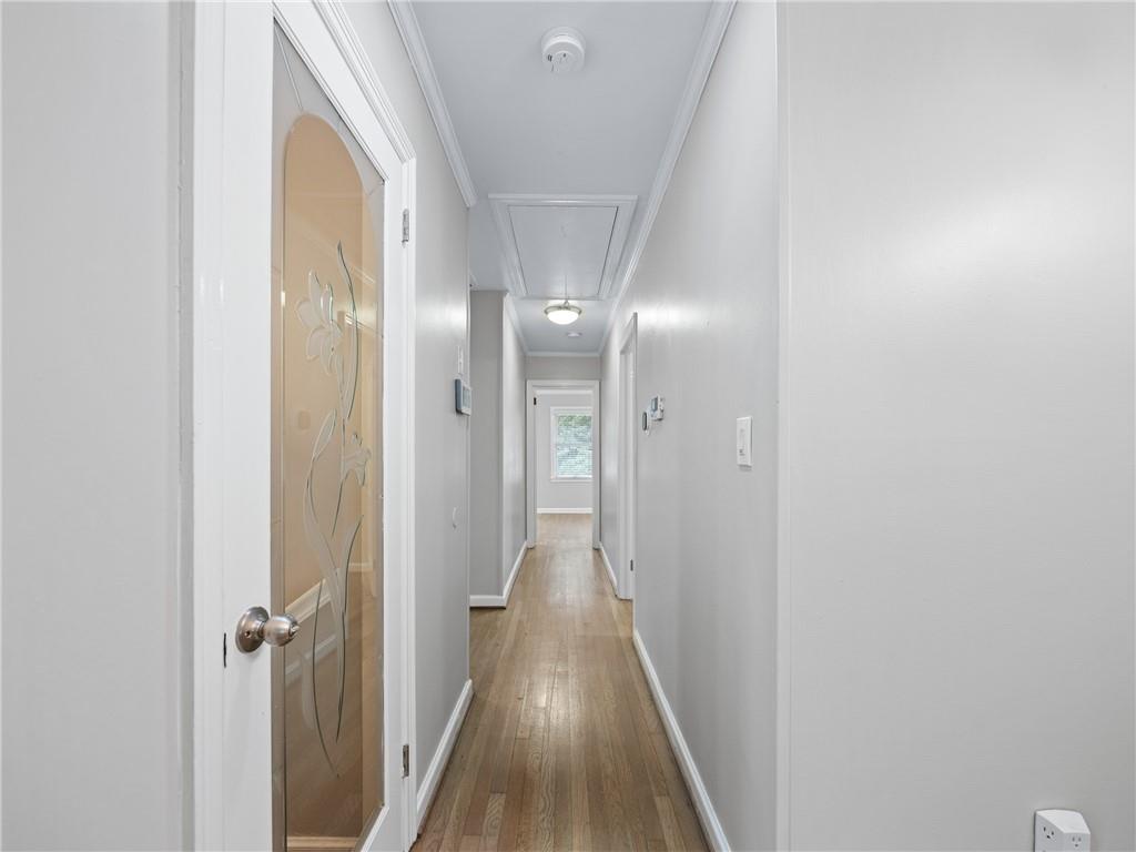 1593 Mill Acres Drive SW