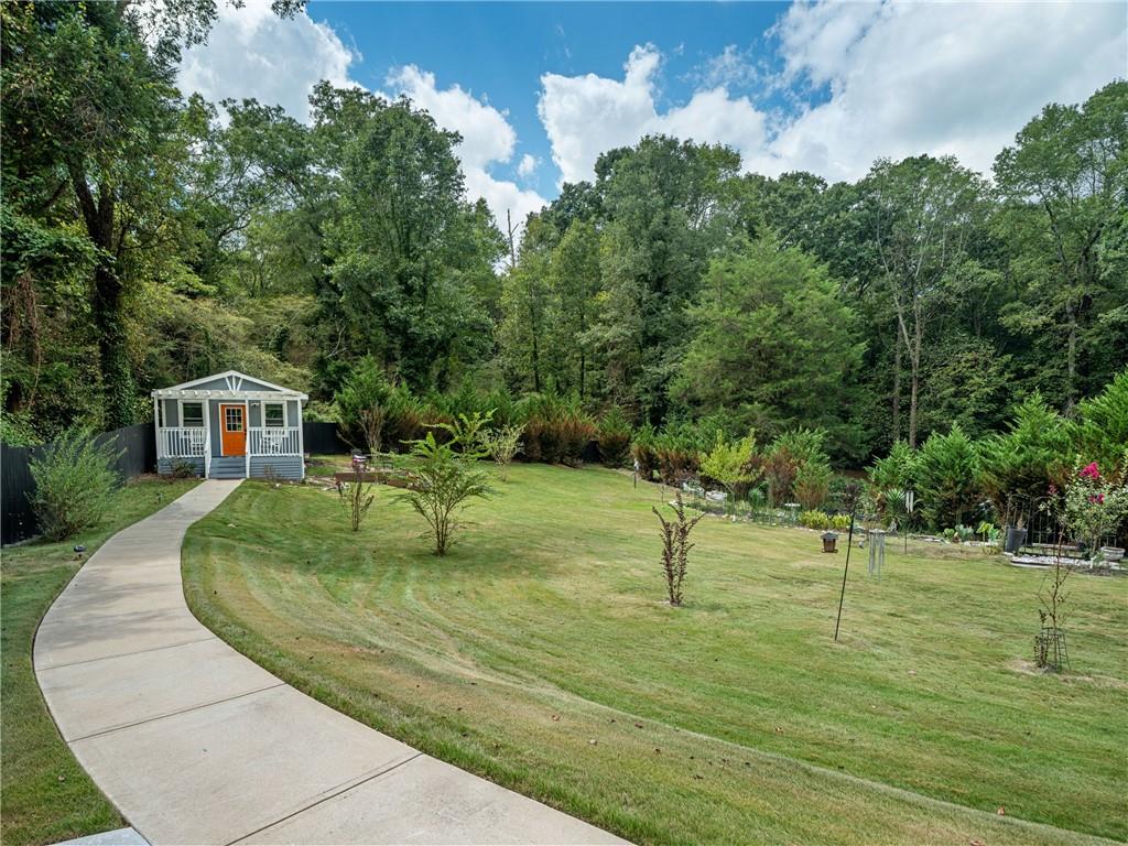 1593 Mill Acres Drive SW