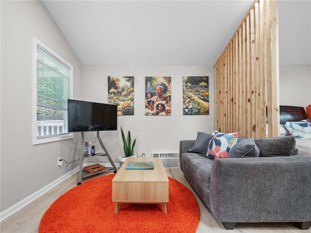 1593 Mill Acres Drive SW