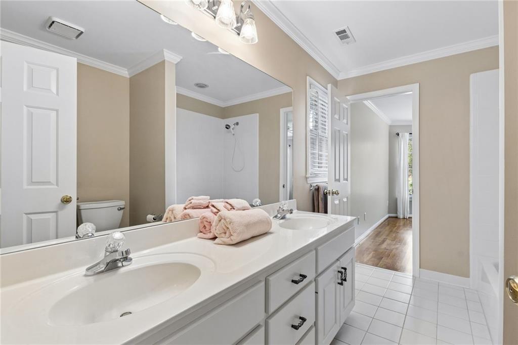 3805 Newport Bay Drive