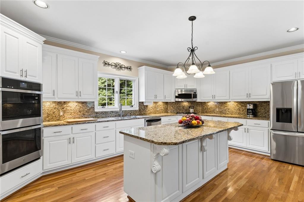 3805 Newport Bay Drive