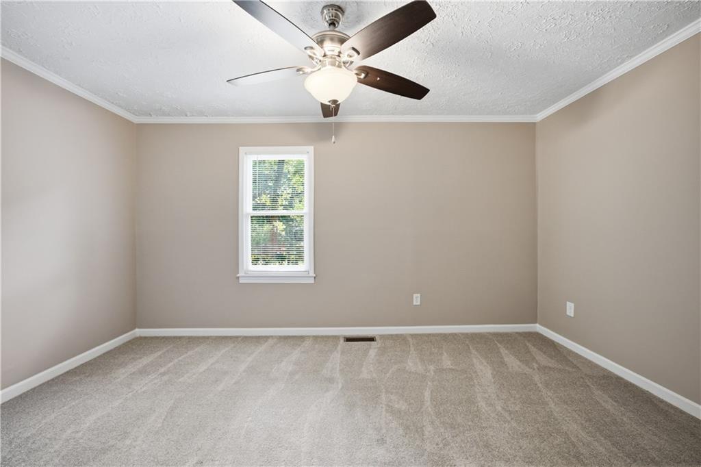 467 Sanders Street