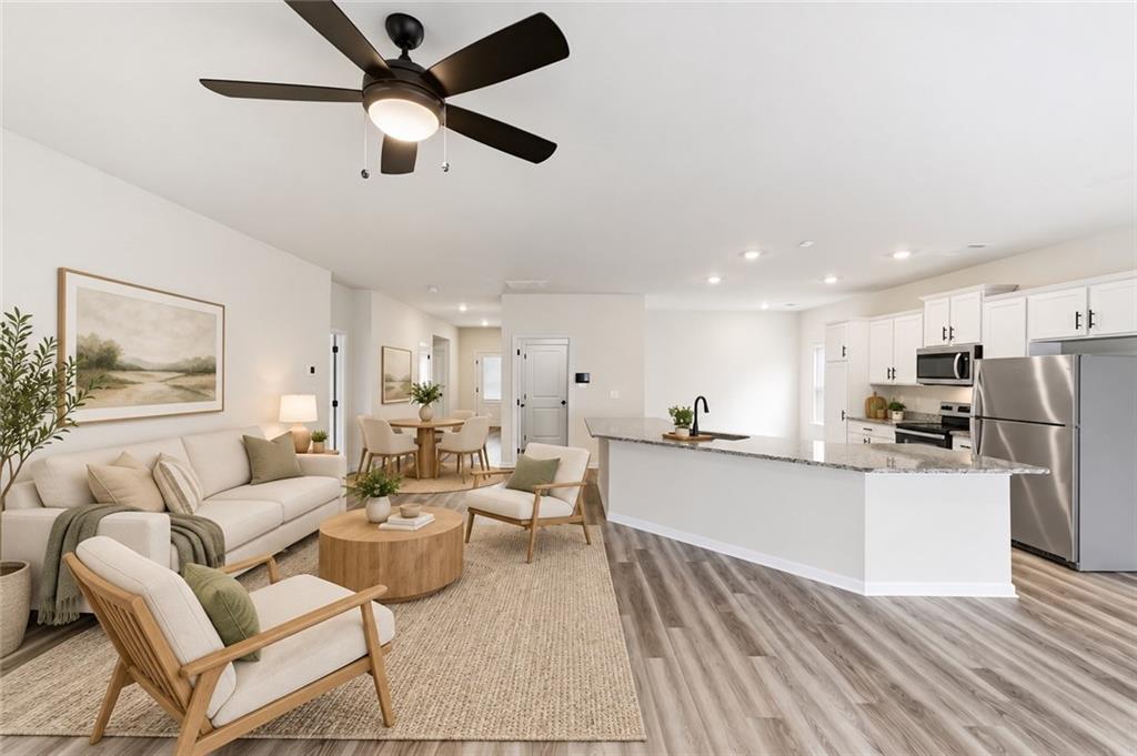 444 Egret Court