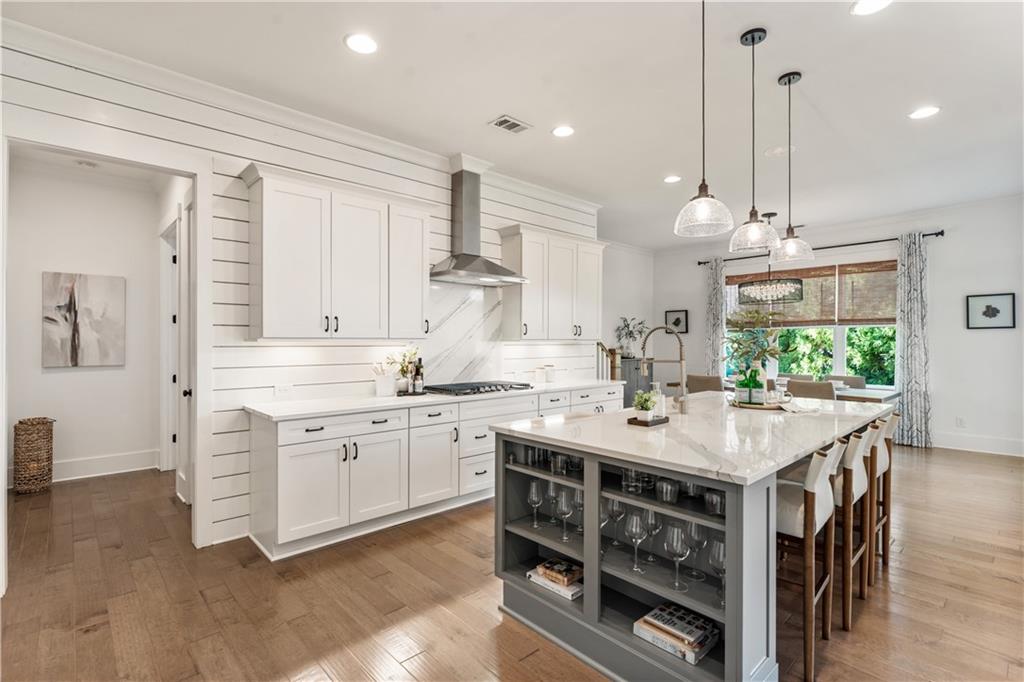 201 Fairhaven Court