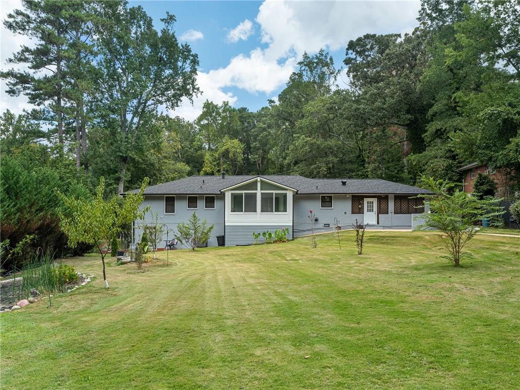 1593 Mill Acres Drive SW