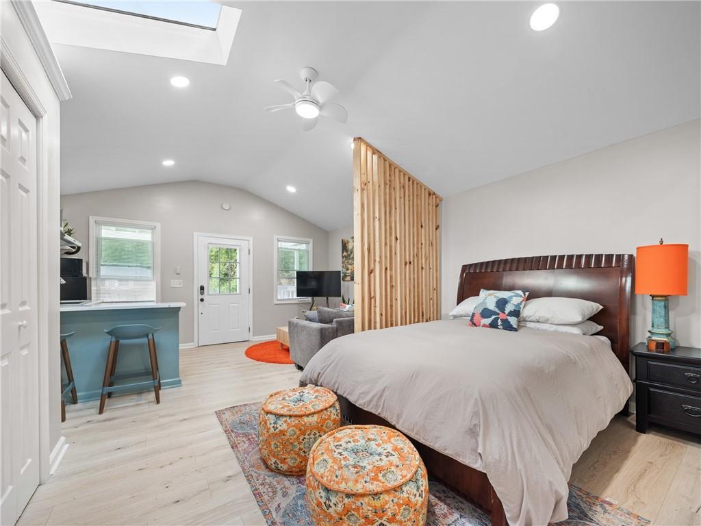 1593 Mill Acres Drive SW