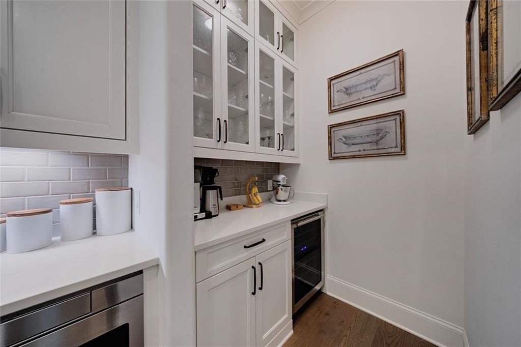 81 Thompson Street Unit 101