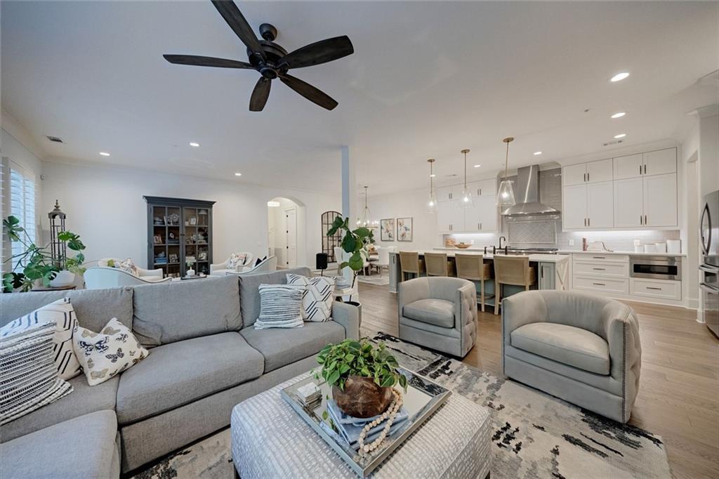 81 Thompson Street Unit 101