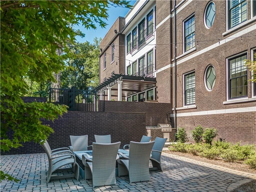 81 Thompson Street Unit 101