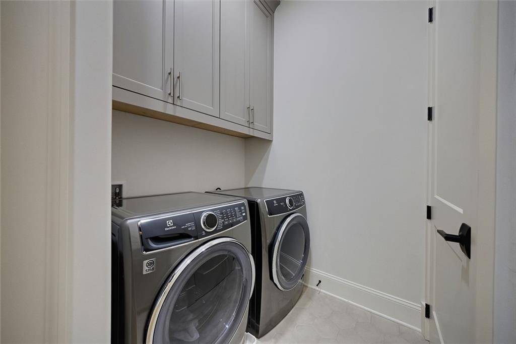 81 Thompson Street Unit 101