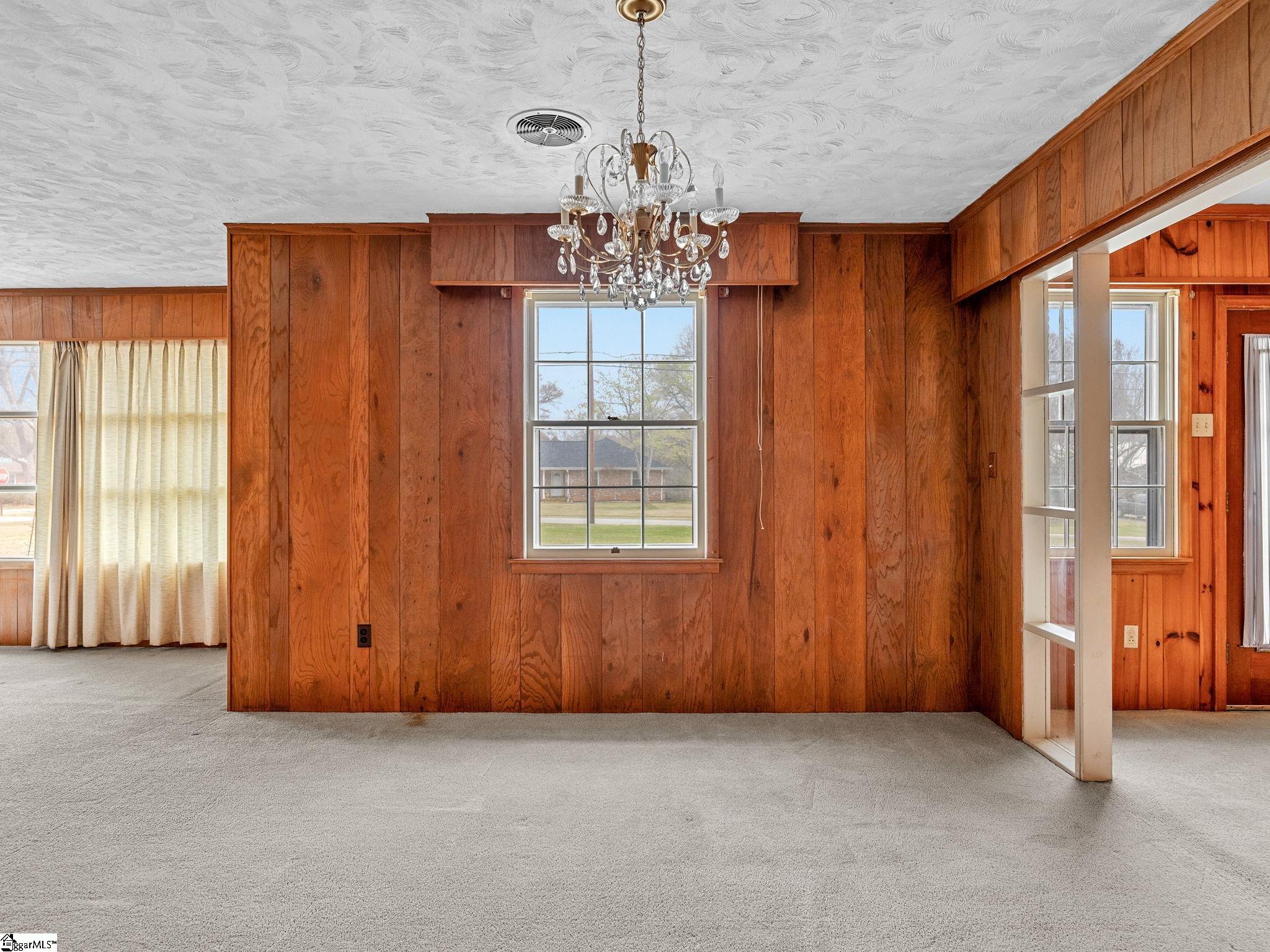 3851 Maid Marion Lane